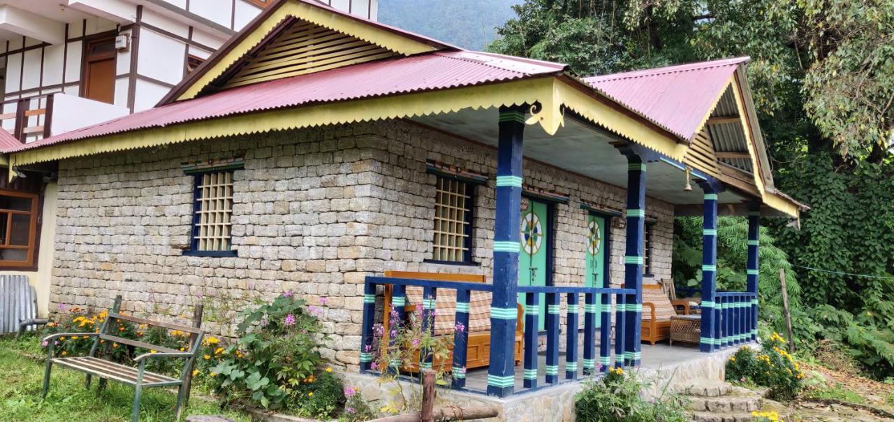 Daragaon Retreat Apartman Pelling Kültér fotó
