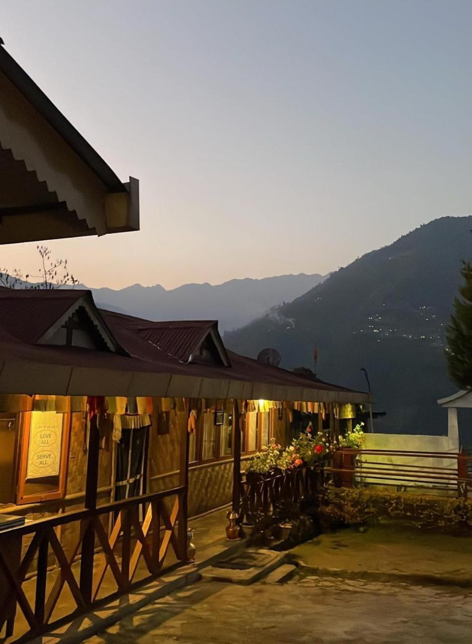 Daragaon Retreat Apartman Pelling Kültér fotó