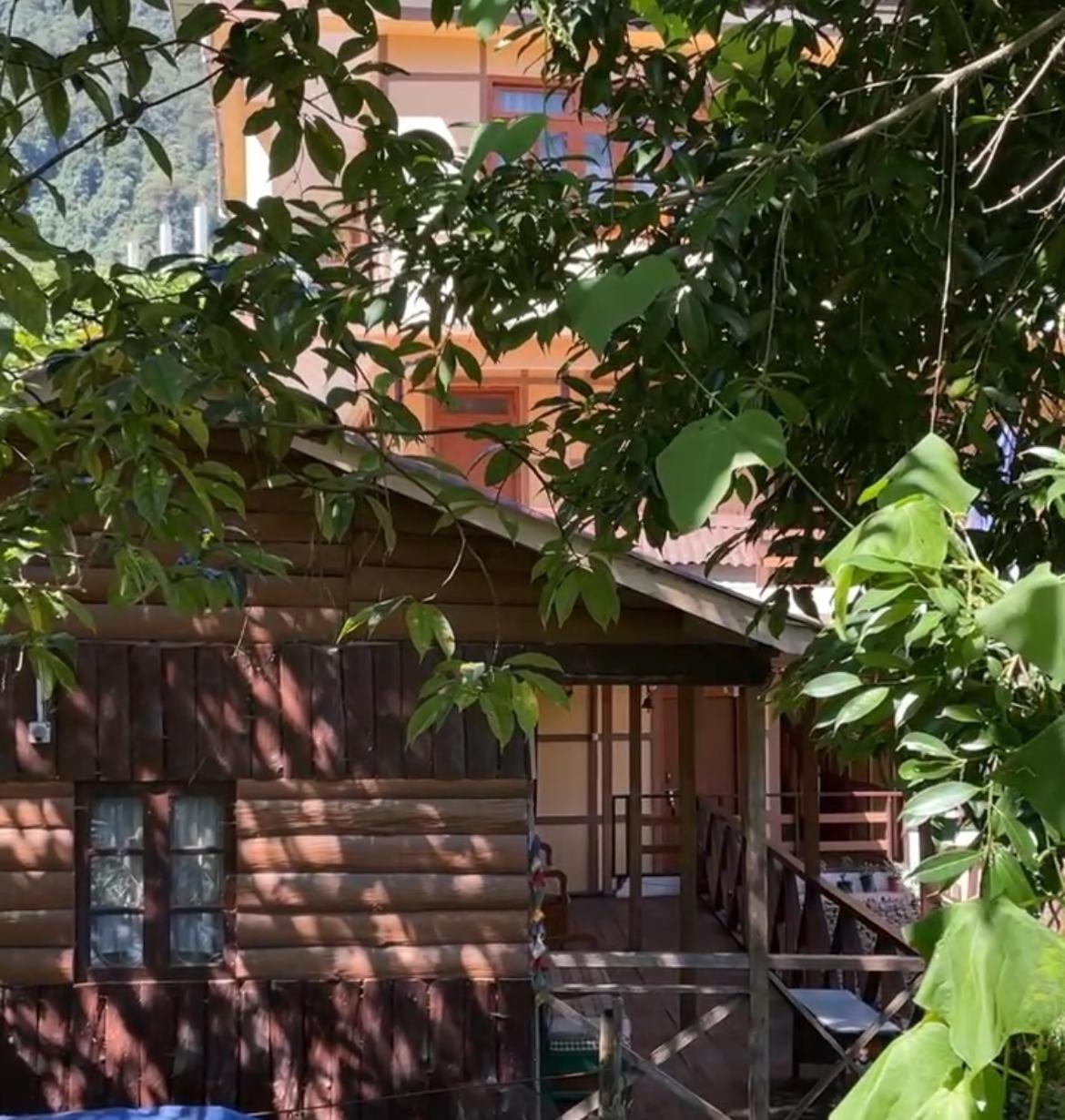 Daragaon Retreat Apartman Pelling Kültér fotó
